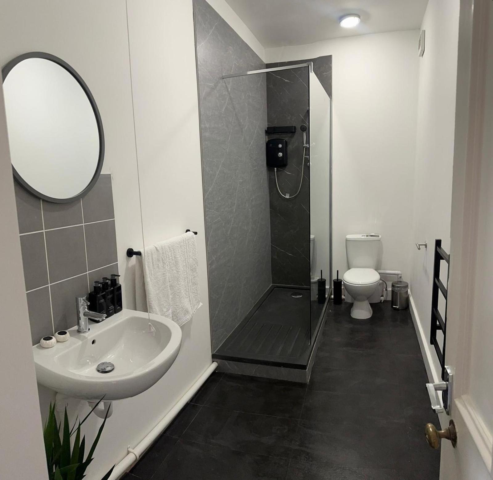 Cozy Flat By Birmingham Canals & City Centre المظهر الخارجي الصورة